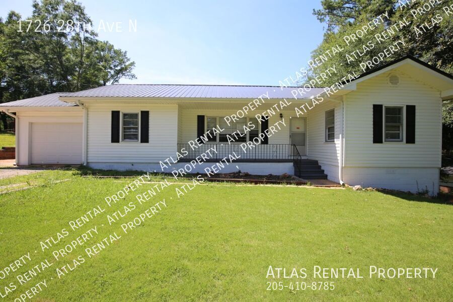 1726 28th Ave N in Hueytown, AL - Building Photo