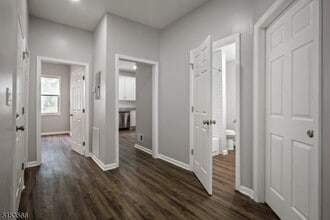 249 S Burnet St in East Orange, NJ - Building Photo - Building Photo