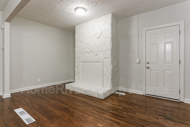 527 Walton Rd in Monroe, GA - Building Photo - Building Photo