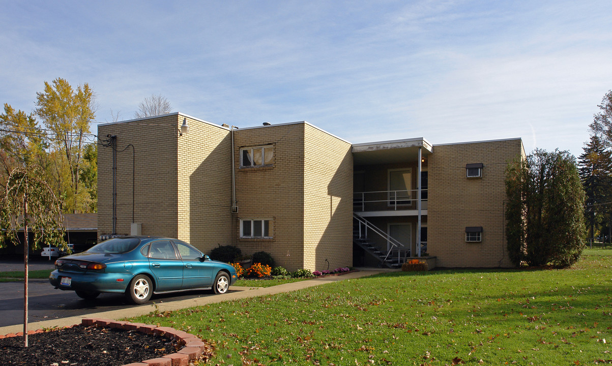 Terra Mars Apartments in Warren, OH - Building Photo