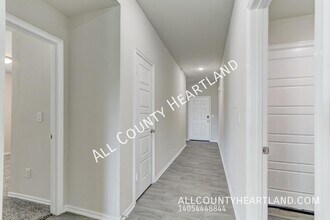 3425 Molly Dr in Yukon, OK - Building Photo - Building Photo