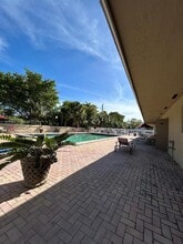 1805 Sans Souci Blvd in North Miami, FL - Building Photo - Building Photo