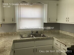 2006 S Grand Ave in Waukesha, WI - Building Photo - Building Photo