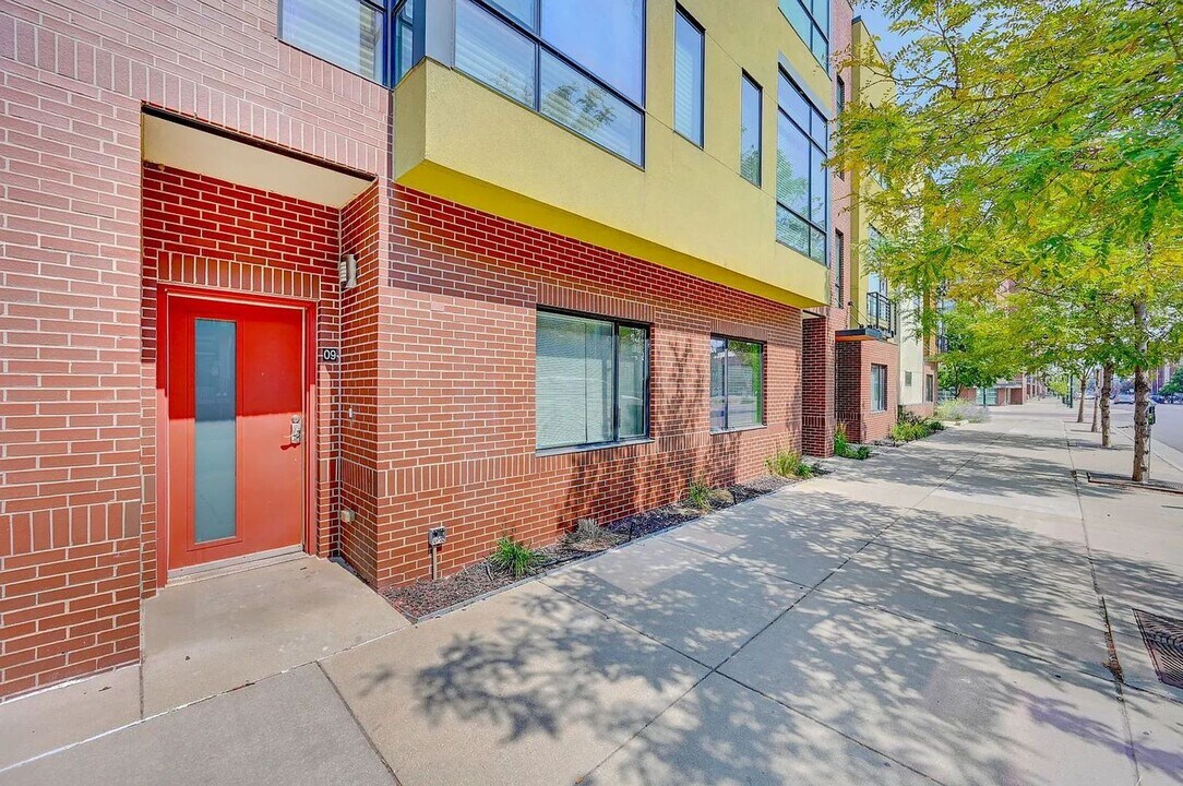 2335 Walnut St in Denver, CO - Building Photo