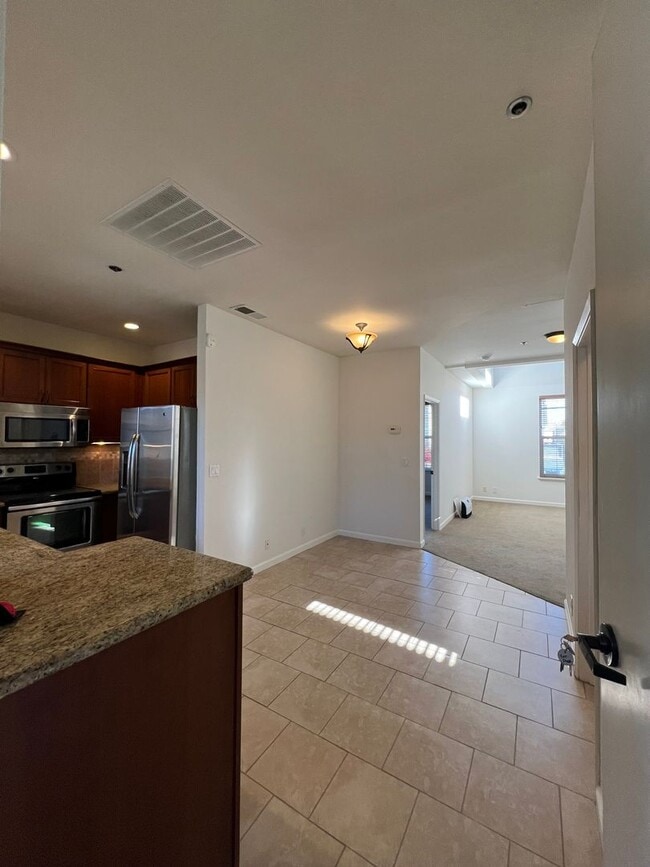 609 Pacific Ave in Santa Cruz, CA - Building Photo - Building Photo