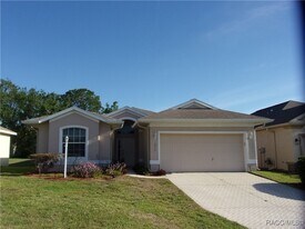 1933 W Shanelle Path in Lecanto, FL - Building Photo