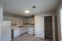 Ridge View Apartments in Tuscaloosa, AL - Foto de edificio - Interior Photo