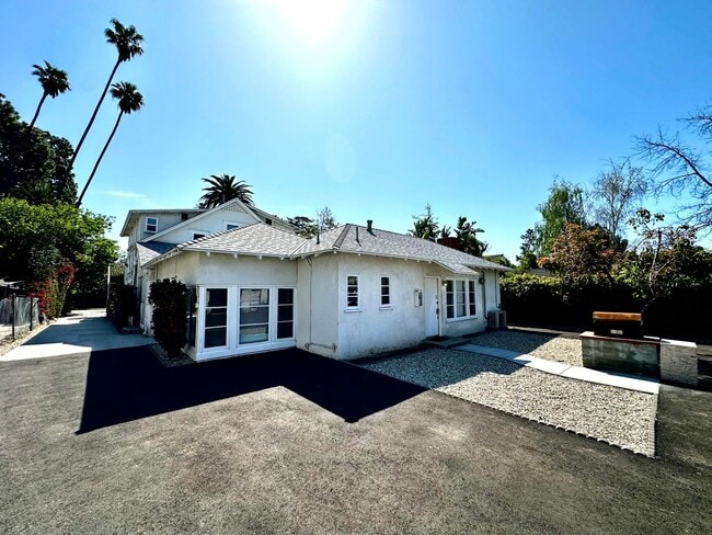 property at 607 N El Molino Ave