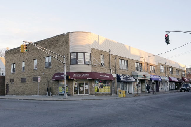 213-225 Main Ave