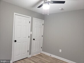 2510 S Walter Reed Dr in Arlington, VA - Building Photo - Building Photo