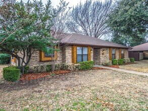 3852 Westminster Dr in Carrollton, TX - Building Photo - Building Photo