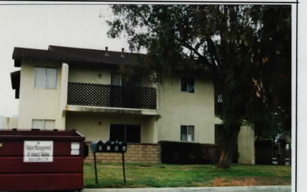 41992 Marine Dr in Hemet, CA - Foto de edificio