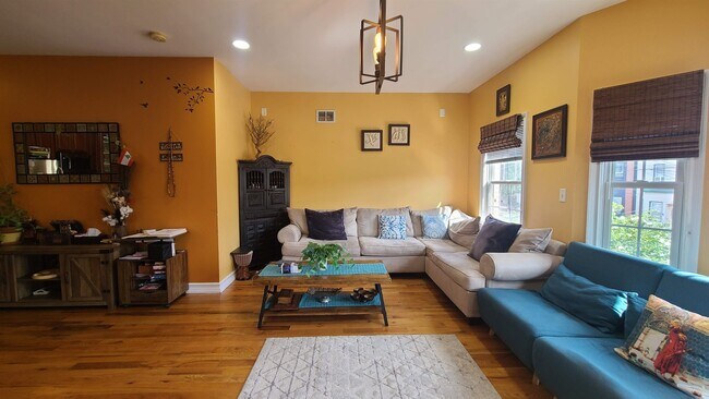 28 Leonard St in Jersey City, NJ - Building Photo - Building Photo