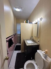 17 Hillside St, Unit 1 in Boston, MA - Foto de edificio - Building Photo