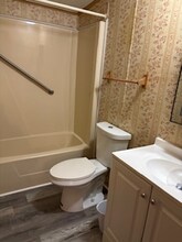 210 Sweet Cir in Winter Haven, FL - Foto de edificio - Building Photo