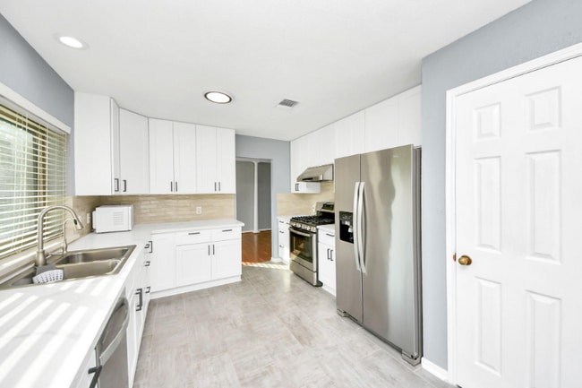 property at 5930636494 A