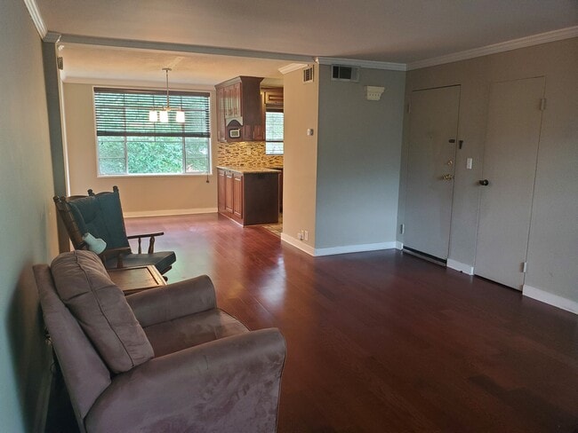 property at 1154 Briarcliff Rd NE