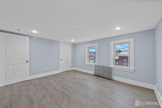 6 1st Ave in Raritan, NJ - Building Photo - Building Photo