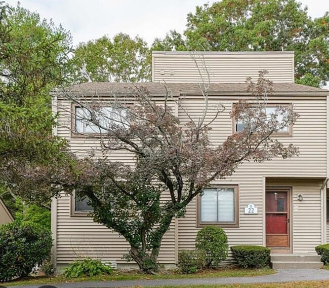 property at 16 Greenbriar Dr