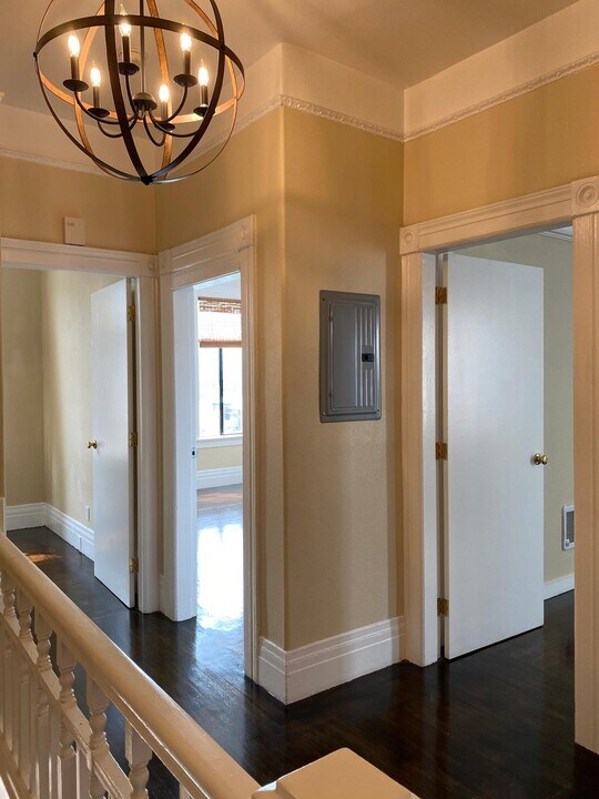 174 Hermann St in San Francisco, CA - Building Photo
