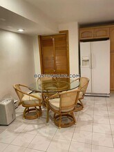 5 Battle Flagg Rd, Unit B in Bedford, MA - Building Photo - Building Photo