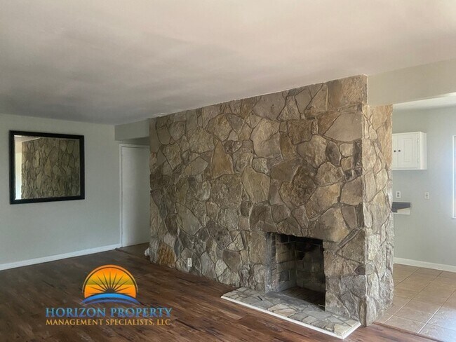 3106 Acklen Dr SW in Huntsville, AL - Building Photo - Building Photo