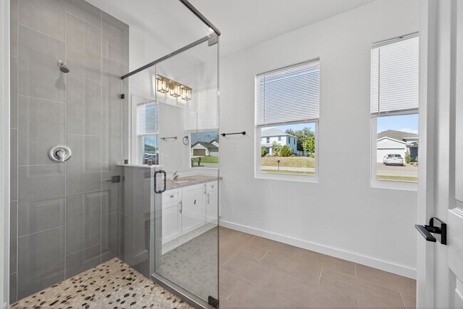 181 NW 6th Pl in Cape Coral, FL - Building Photo - Building Photo