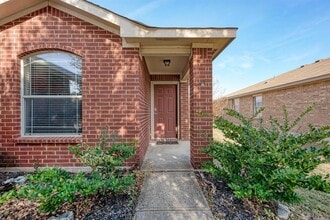 921 Dexter Dr in Leander, TX - Building Photo - Building Photo