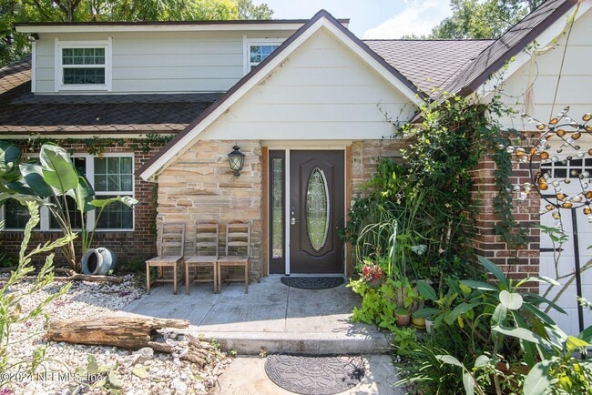 8369 Bascom Rd in Jacksonville, FL - Building Photo - Building Photo