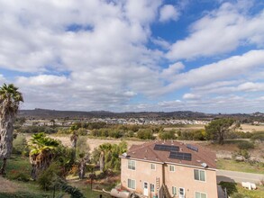 31410 Club Vista Ln in Bonsall, CA - Building Photo - Building Photo