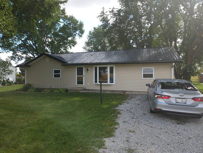 property at 3263 Ford Rd NW