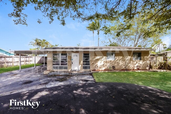 property at 3549 SW 16th St