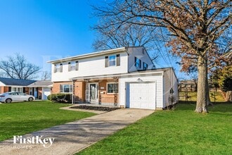 11741 Hanover Rd in Cincinnati, OH - Building Photo - Building Photo