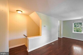 2601 S Walter Reed Dr in Arlington, VA - Building Photo - Building Photo