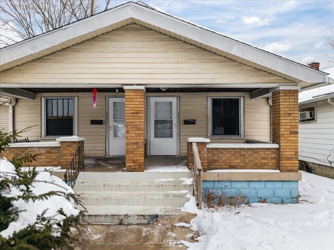 3709 Boulevard Pl in Indianapolis, IN - Foto de edificio - Building Photo