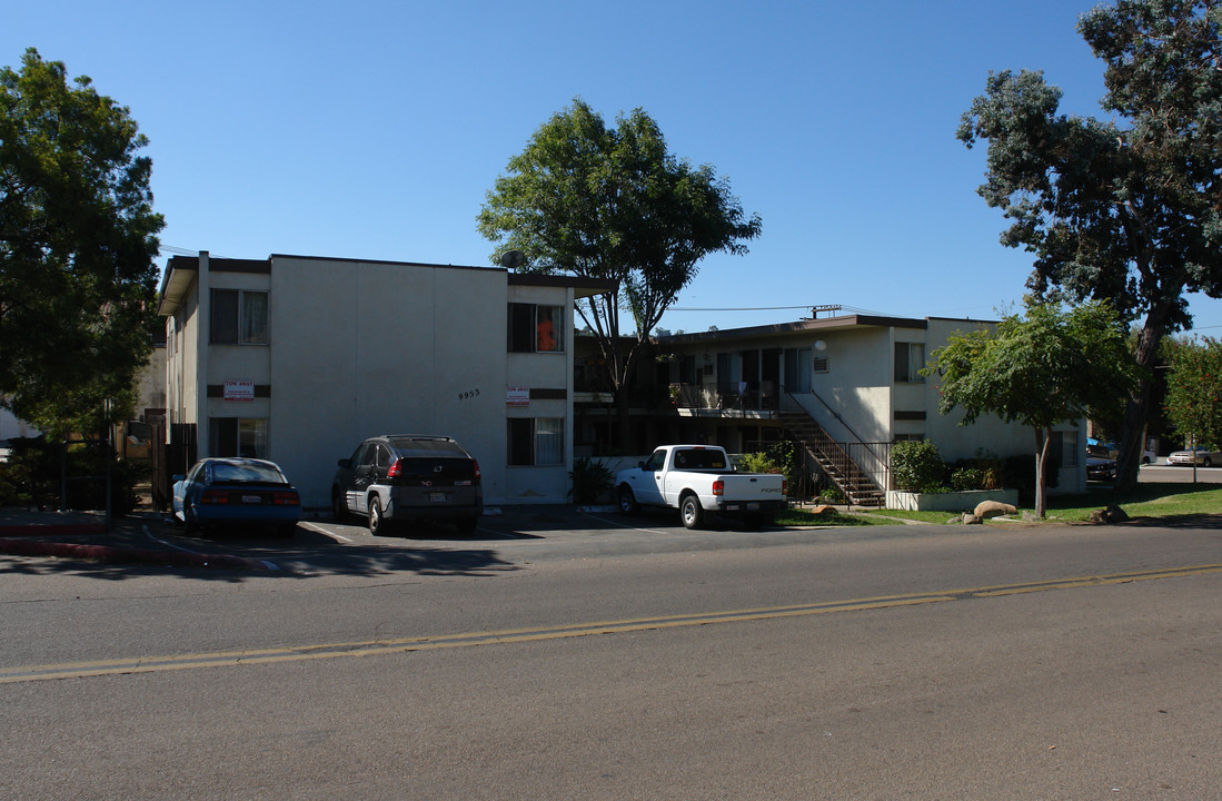 9953 San Juan St in Spring Valley, CA - Building Photo