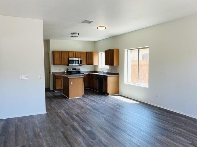 property at 11879 W Fontenelle Dr