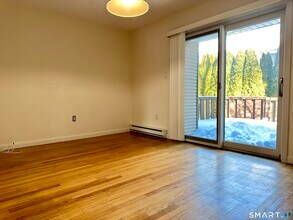 168 Belltown Rd in Stamford, CT - Building Photo - Building Photo