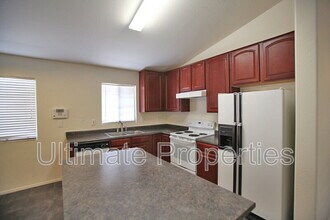 21883 W Cocopah St in Buckeye, AZ - Building Photo - Building Photo