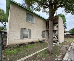 115 Victor St in San Antonio, TX - Building Photo
