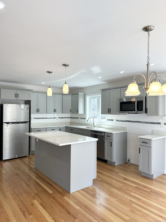 104 Frederick St in New Haven, CT - Building Photo - Building Photo