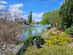 822 Lakeview Dr in Stansbury Park, UT - Building Photo - Building Photo