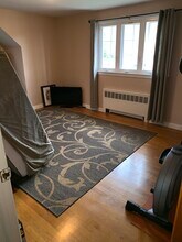 531 4th St in Palisades Park, NJ - Building Photo - Building Photo
