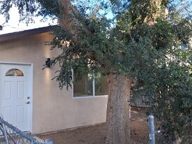 2292 Tenth St in Riverside, CA - Building Photo