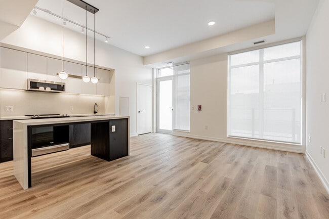 5 York Garden Wy in Toronto, ON - Building Photo - Building Photo