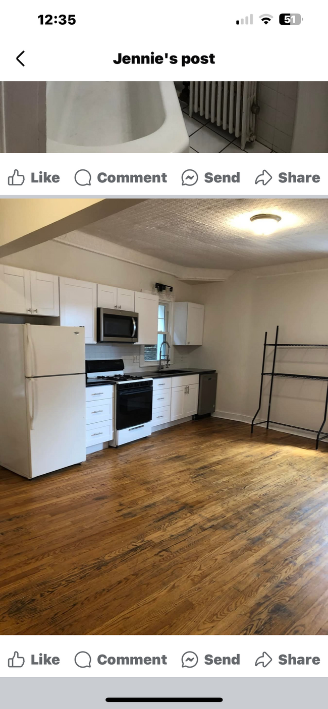 10 W Main St, Unit BEAUTIFUL OPEN SPACE APT