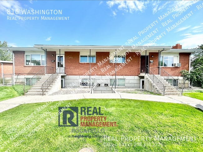 property at 226 S 10th Ave