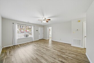 804 Valerie Ln in Knoxville, TN - Building Photo - Building Photo