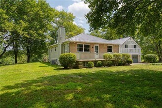 492 Center Grange Rd in Monaca, PA - Building Photo - Building Photo