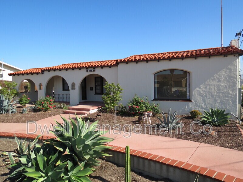 8458 Golden Ave in Lemon Grove, CA - Building Photo